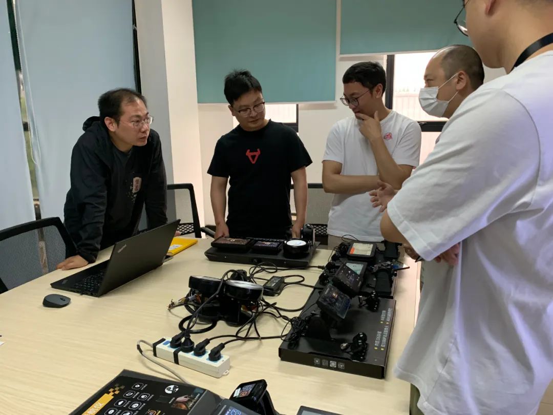 d50aa2199db891e95ccf8f9c7eda055d.jpg d50aa2199db891e95ccf8f9c7eda055d.jpg